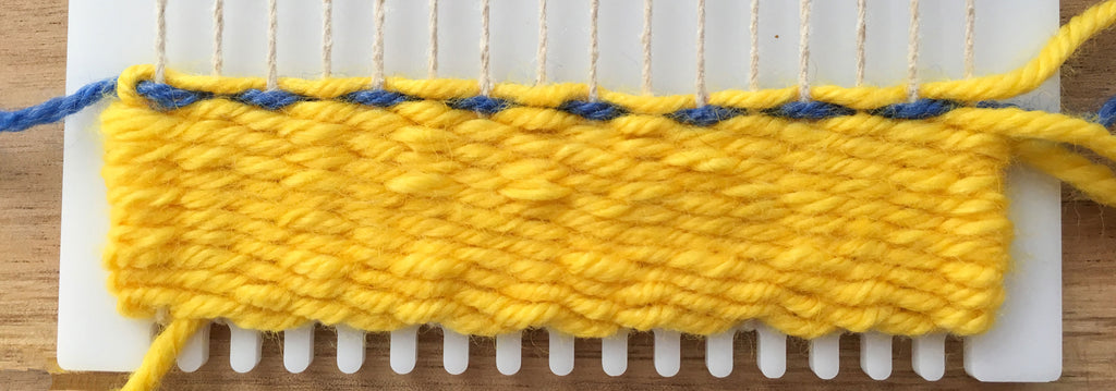How to weave row 2, learn to weave dots