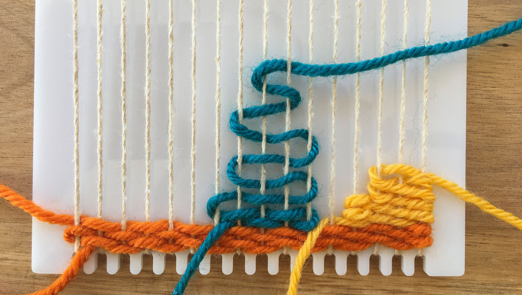 Weaving a shape on a frame loom