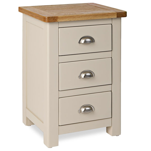 Featured image of post White Oak Bedside Table Uk - Our expansive bedside table collection provides the perfect bedroom complement.
