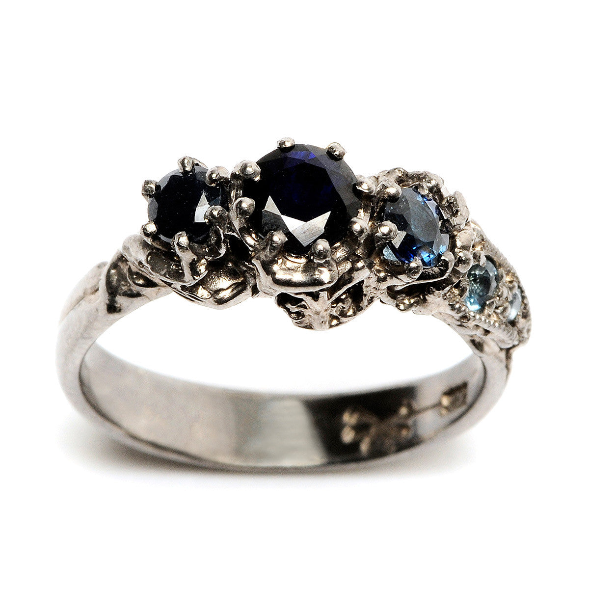 ART NOUVEAU RING SAPPHIRE | JULIA deVILLE