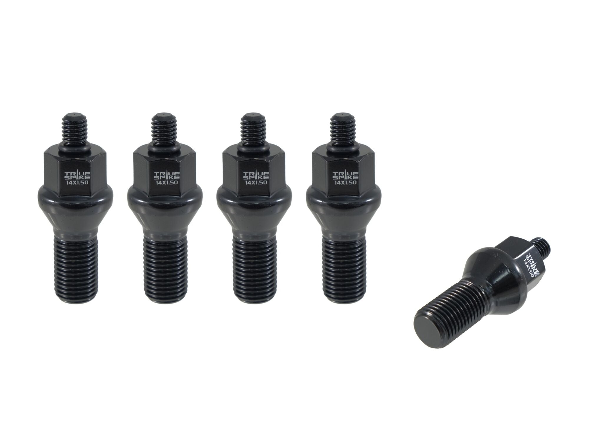 lug nuts and bolts