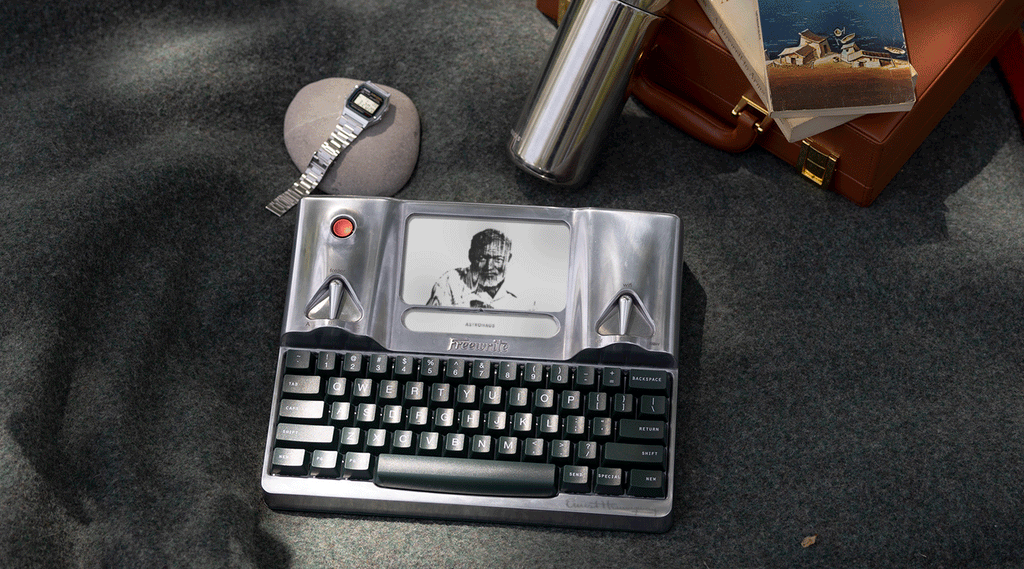 This typewriter keyboard will actually make you work faster » Gadget Flow