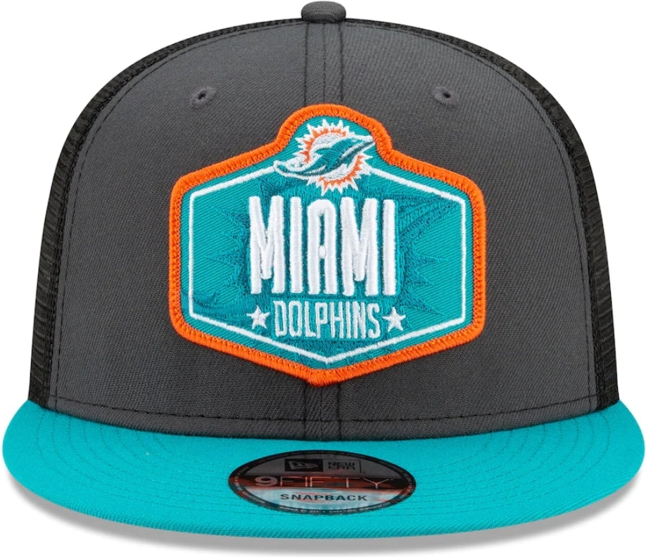 Miami Dolphins New Era 2023 Salute to Service 9Fifty Snapback Hat