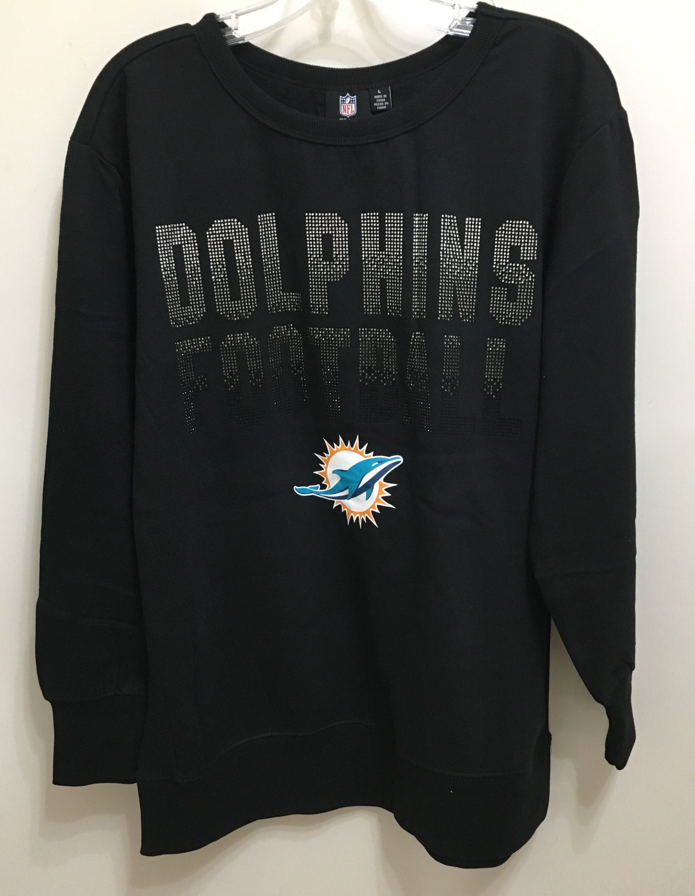 black miami dolphins t shirt