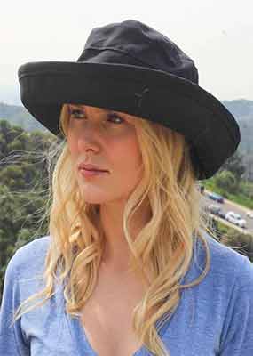 The Best Hats for Women With Large Heads