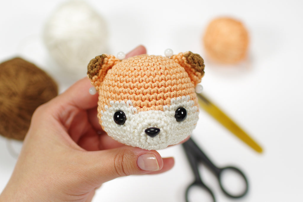 How to shape crochet toy faces