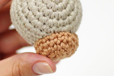 how to sew amigurumi pieces together