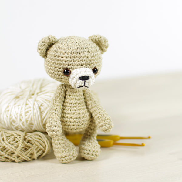 pattern-small-teddy-bear-kristi-tullus