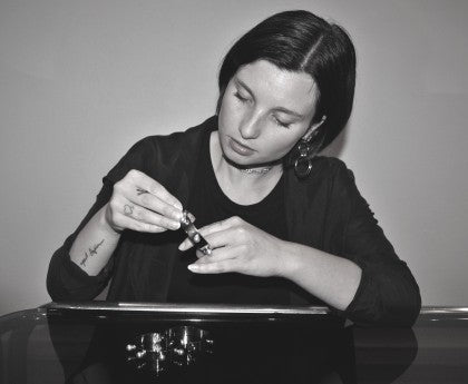 justine clenquet distal phalanx