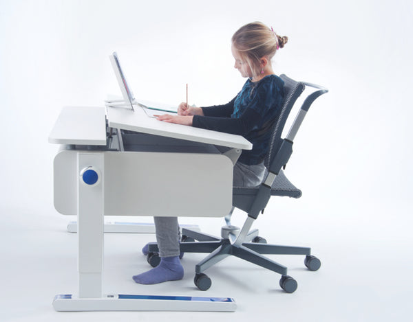 kids ergonomic table