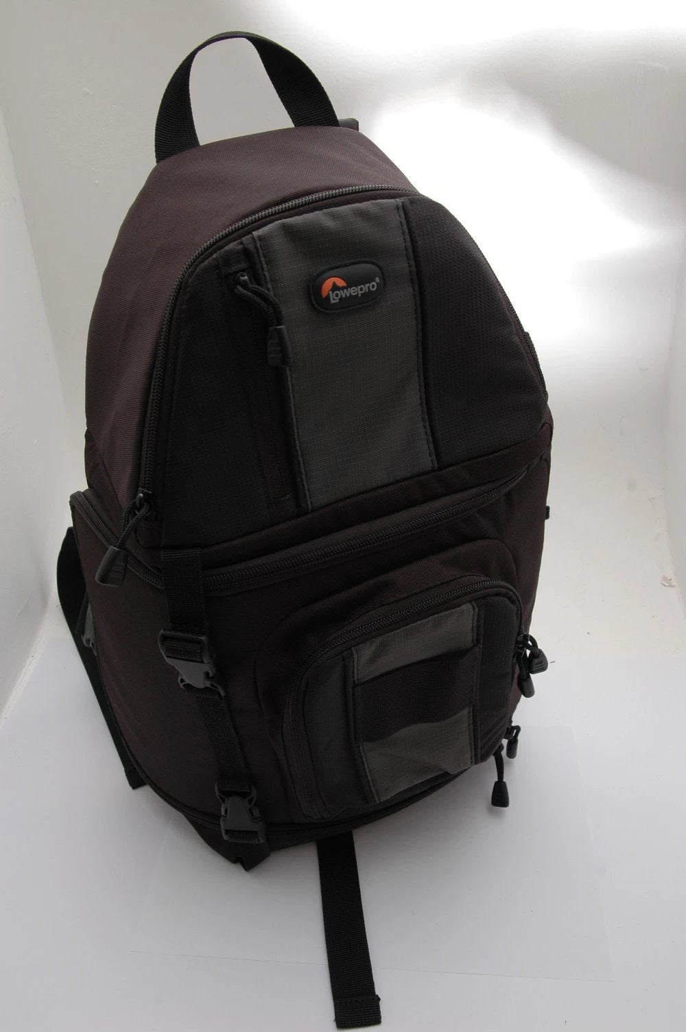 lowepro slingshot 202 aw camera bag