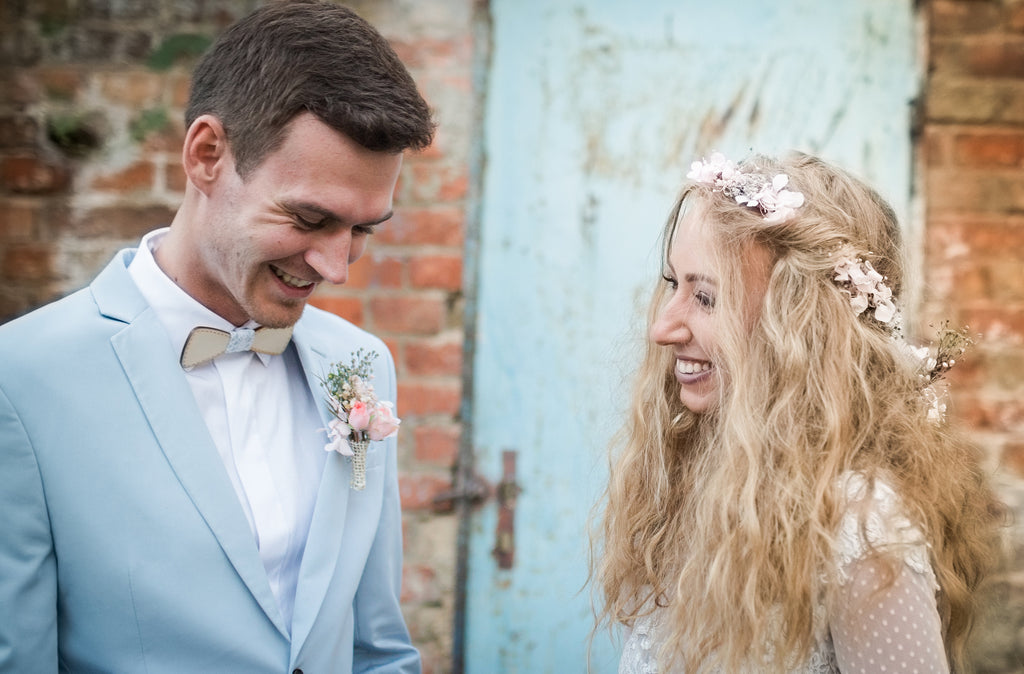 simple flower crown wedding