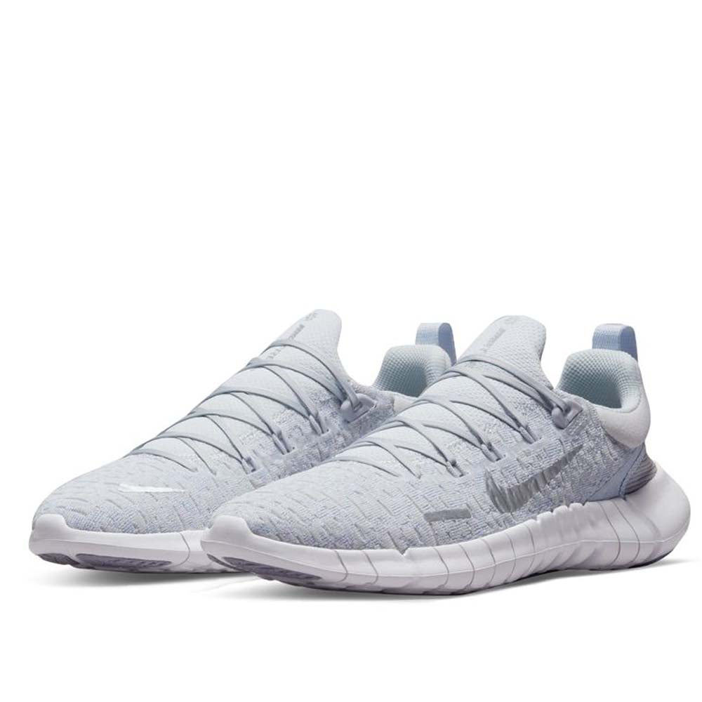 opción Relajante de Nike Women's Free Run 5.0 Road Running Shoes Grey Blue - urbanAthletics