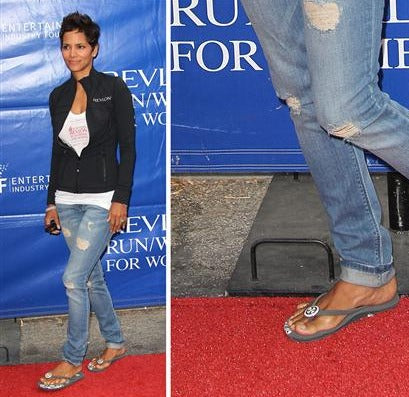 Halle Berry wears Girl Two Doors Down flip flops on the red carpet