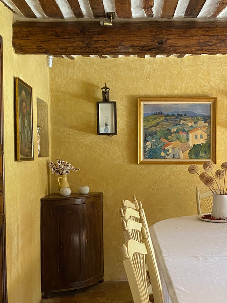 The dining room at Chanteduc - Patricia Well's home in Provence