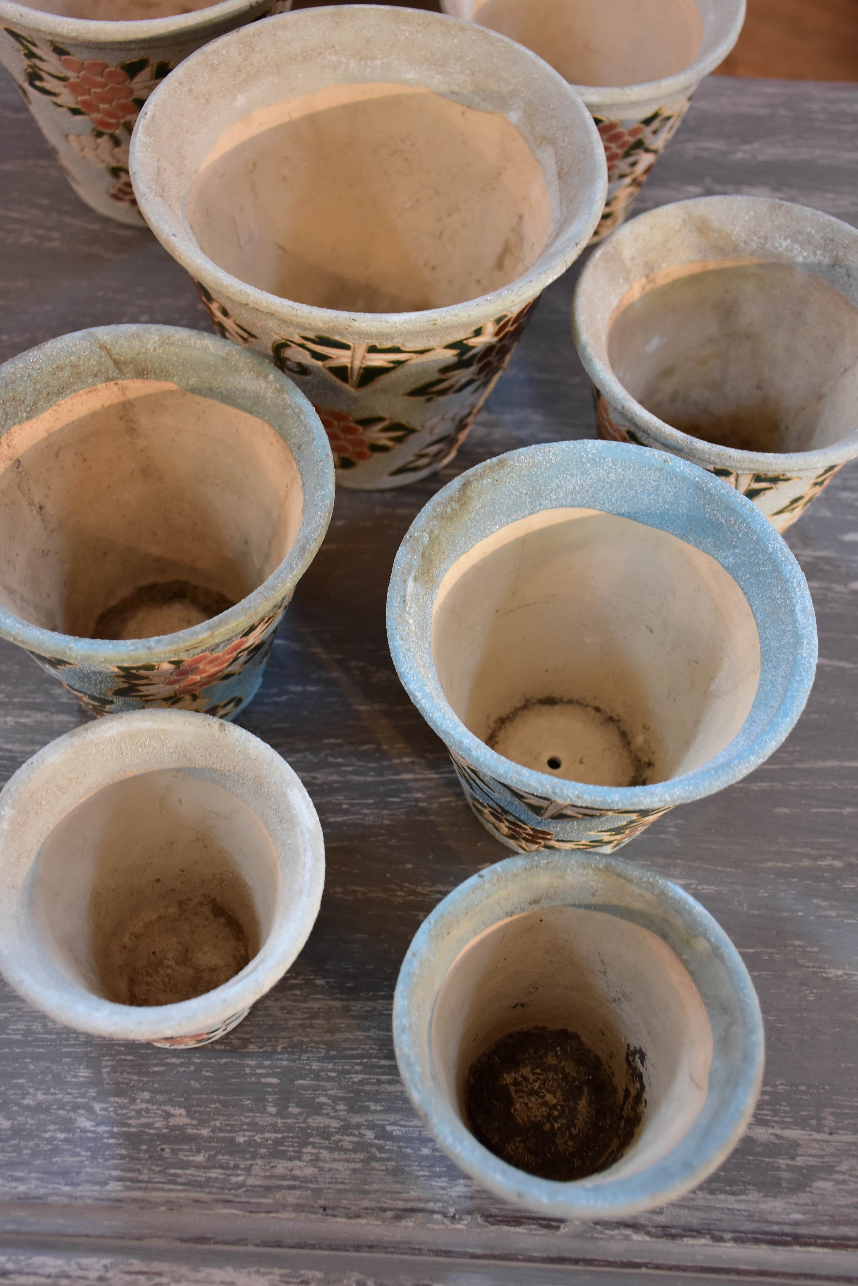 Collection of 3 vintage French flower pots – Chez Pluie