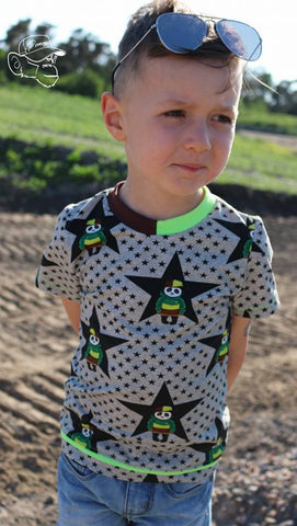 Jersey "Panda Star" genäht wurde das eBook - "Basic Kids" - Shirt - HipStars - Nähen für Kinder - Jungs - Sommer - Strand - Strandshirt - Glückpunkt.