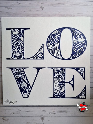 Plotterdatei "Love" B.Style - 1 Einzelmotiv SVG, DXF und PNG - Ein Slogan der zum ein- oder mehrfarbigen plotten geeignet ist - Plotten für Erwachsene - Damen/Herren - Plotter - Plottdatei - Plotterei - Plottmotiv - Valentinstag - Liebeserklärung - Liebesbotschaft - Glückpunkt.