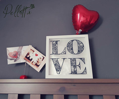 Plotterdatei "Love" B.Style - 1 Einzelmotiv SVG, DXF und PNG - Ein Slogan der zum ein- oder mehrfarbigen plotten geeignet ist - Plotten für Erwachsene - Damen/Herren - Plotter - Plottdatei - Plotterei - Plottmotiv - Valentinstag - Liebeserklärung - Liebesbotschaft - Glückpunkt.