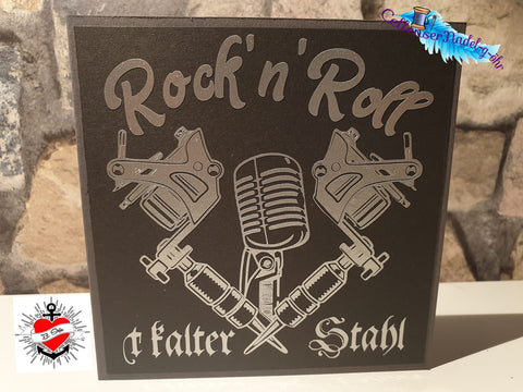 Plotterdatei "Rock'n Roll" B.Style - 1 Einzelmotiv SVG, DXF und PNG - Ein Slogan der zum ein- oder mehrfarbigen plotten geeignet ist - Plotten für Erwachsene - Damen/Herren - Plotter - Plottdatei - Plotterei - Plottmotiv - Rockn Roll/Rockstar/Rock/Rockmusik/Rock-Musik/Grunge/Rocker/Rockig/Mircros/Singen/Band/Stahl/Punk - Glückpunkt.