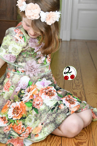 Jersey "Spring Flowers", Rüschengummi "Mary Lou" genäht wurde eBook - "Little-Rain-Day-Dress" - Kleid - Paulina näht - Drehkleid/Sommerkleid - Nähen für Kinder/Mädchen - Tellerrock - Stoff & Schnitt - Schnittmuster - Glückpunkt.