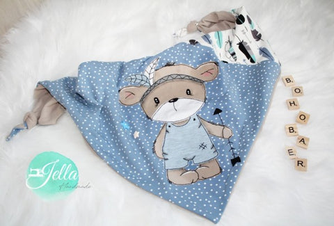 Applikationsvorlage - "Boho Bär" - Appli - Applikation für Jungen - Stuff-Deluxe - Applizieren für Baby/Kinder - Stuffdeluxe - Bohobärli - Bären - Bärchen - Indianer - Bohemian - beste Freunde - Kuscheln - Schmusen - Liebe - Freundschaft - Tiere  - Frühling/Sommer - Aufnäher - Glückpunkt.