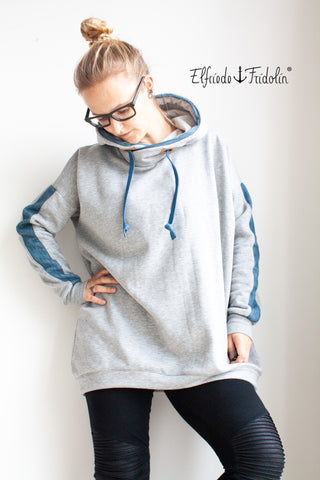 eBook "Maxima" Elfriede und Fridolin. Oversizedsweater/Oversized-Sweater/Wohlfühlpulli/Kleid. Herbst/Winter - Pulli - Pullover - Nähen für Damen/Frauen - Lässige Bluse - Statementärmel/Statement-Ärmel, die hier in verschiedenen Formen enthalten sind. Streifenteilung, Trompetenärmel oder Bischofsärmel. U-Boot- Ausschnitt - VoKuHiLa-Saum - optionale Kapuze - Add ons wie seitliche Schlitze, Halsbelege, Kragen, Selfmade- Rüschen, Naht- oder aber Kängurutaschen. Größe 34-52 - Glückpunkt.