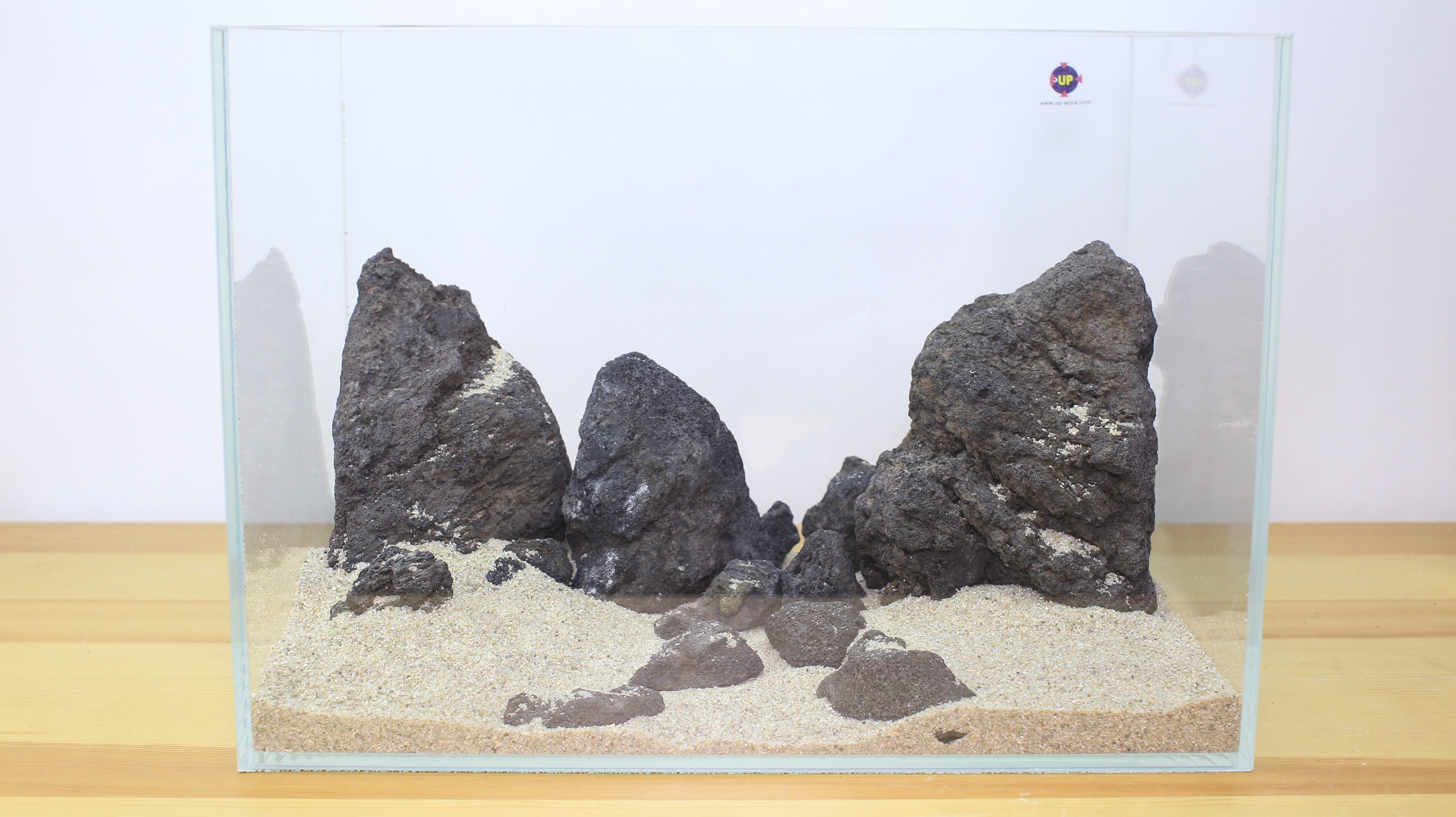 Black Lava Rock Popular Aquascaping Hardscape Rock for Planted Tank – Glass  Aqua