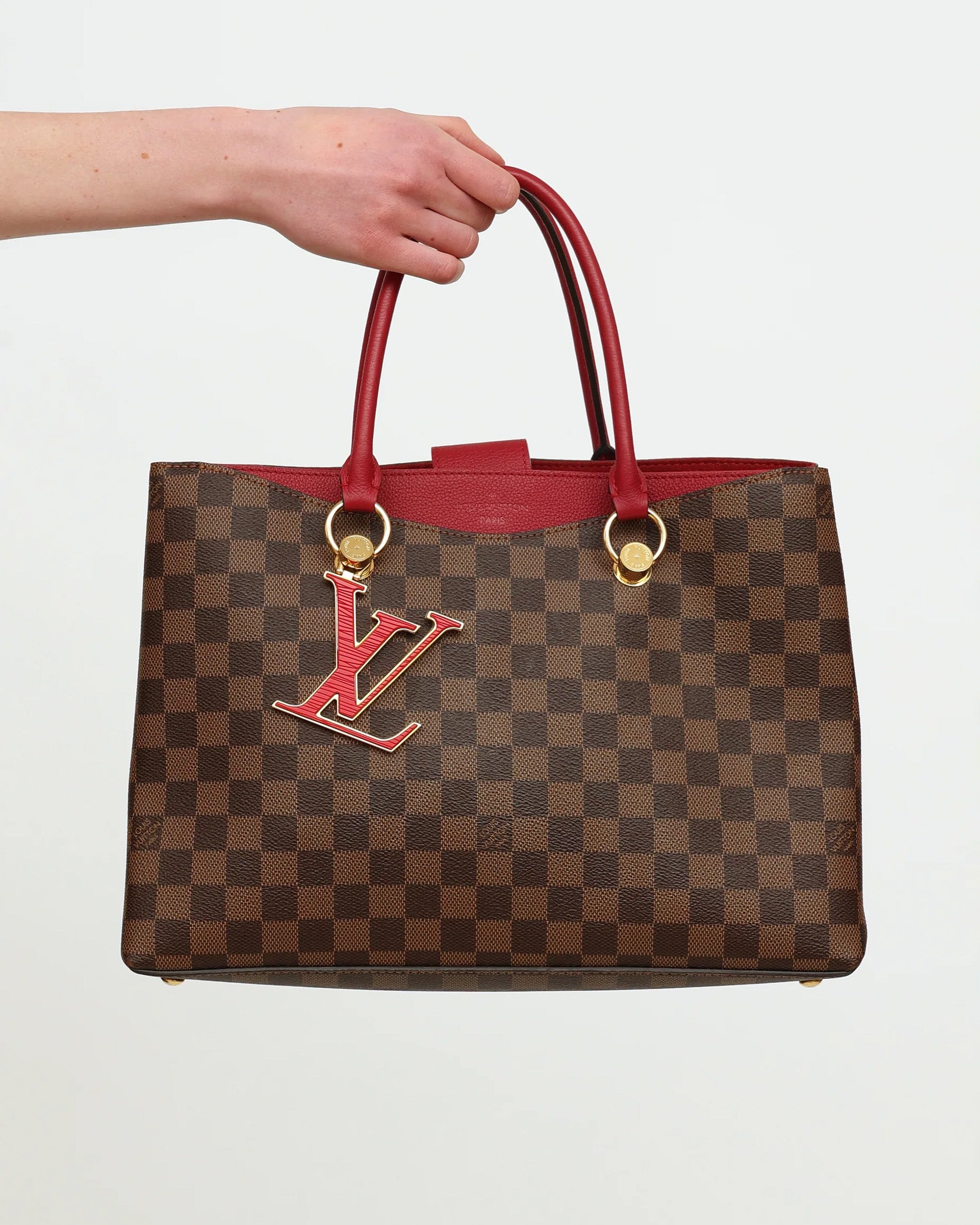 LOUIS VUITTON Monogram Vernis Houston Hand Bag gri