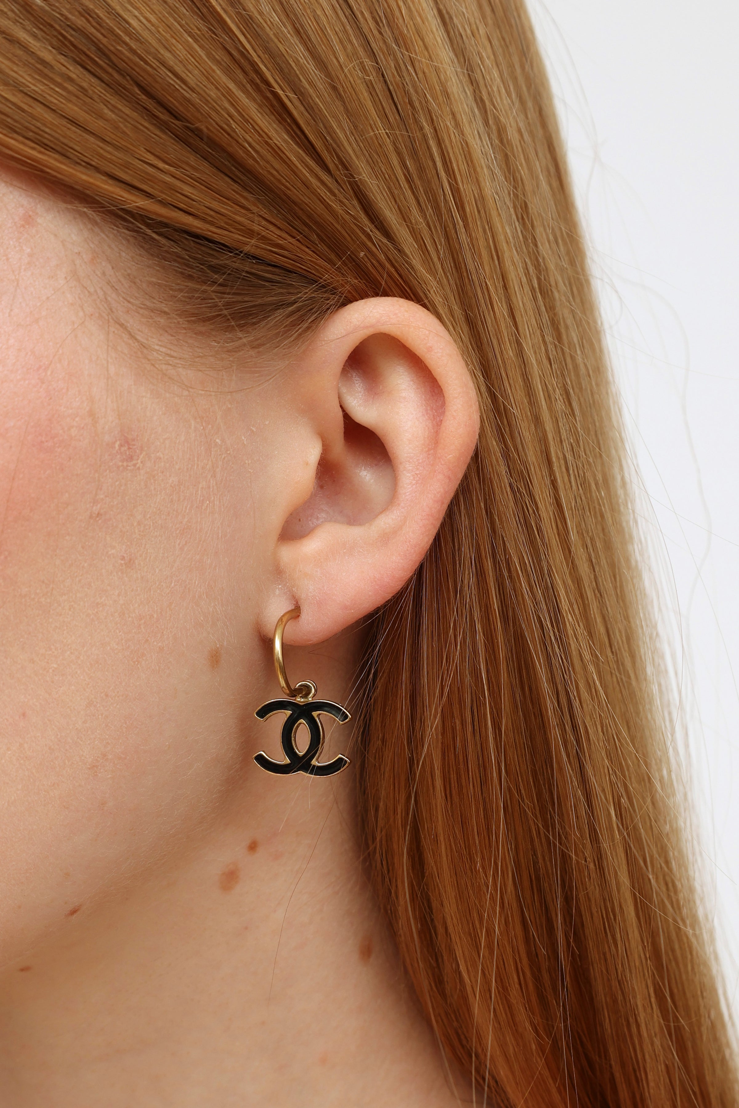 CHANEL Paris Spring 1993 Long Gold Plated CC Logo Earrings