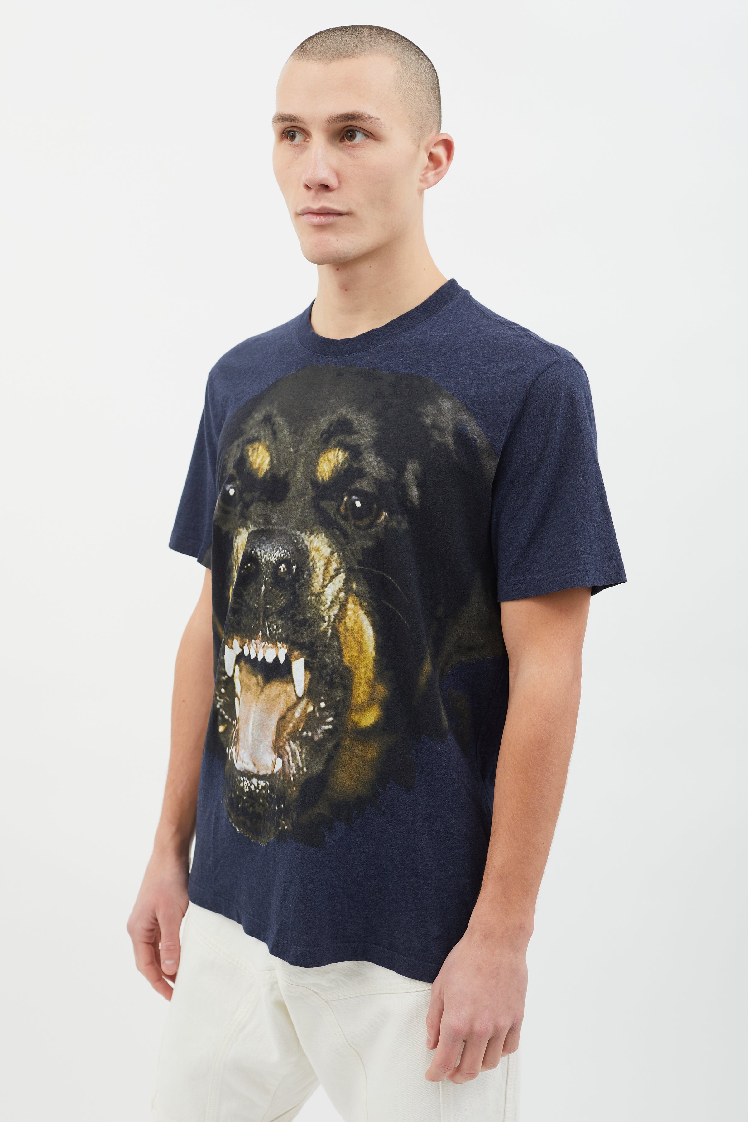 Givenchy // 2011 Navy Graphic Print T-Shirt – VSP Consignment