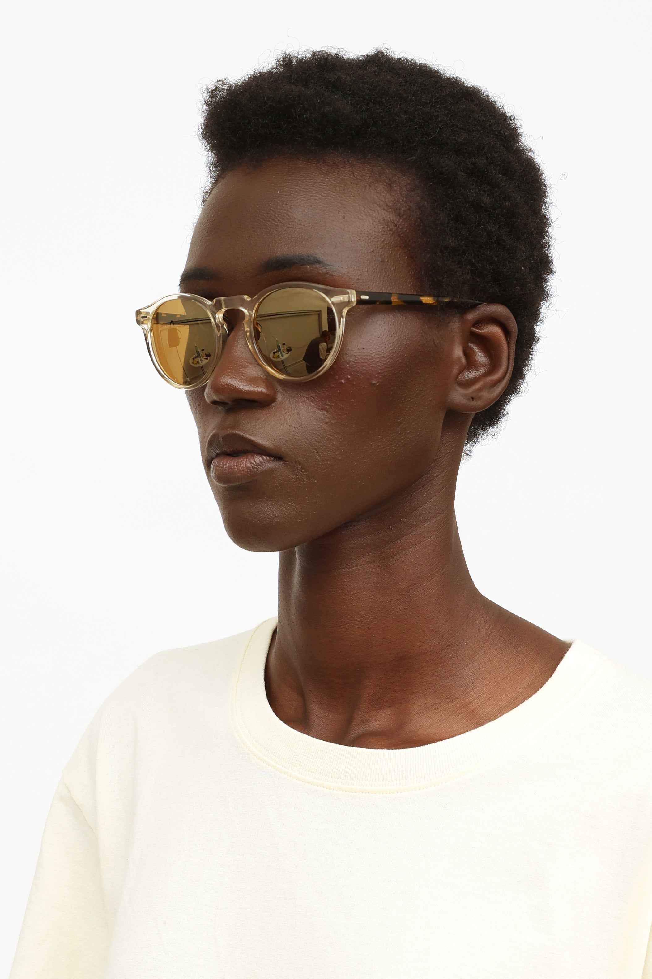 Oliver Peoples // Clear Round Gregory Peck Sunglasses – VSP Consignment