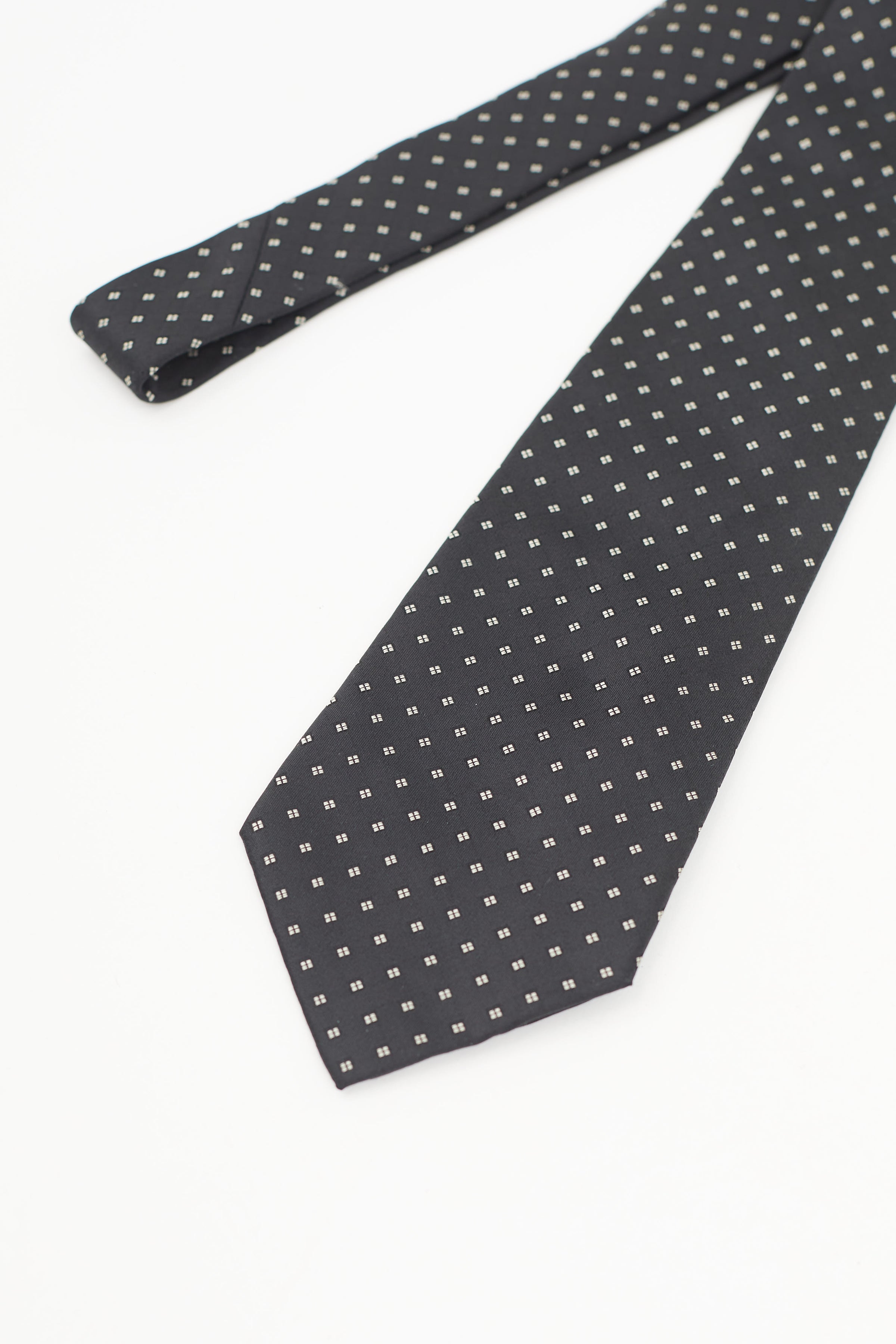 Saint Laurent // Black & White Silk Square Tie – VSP Consignment