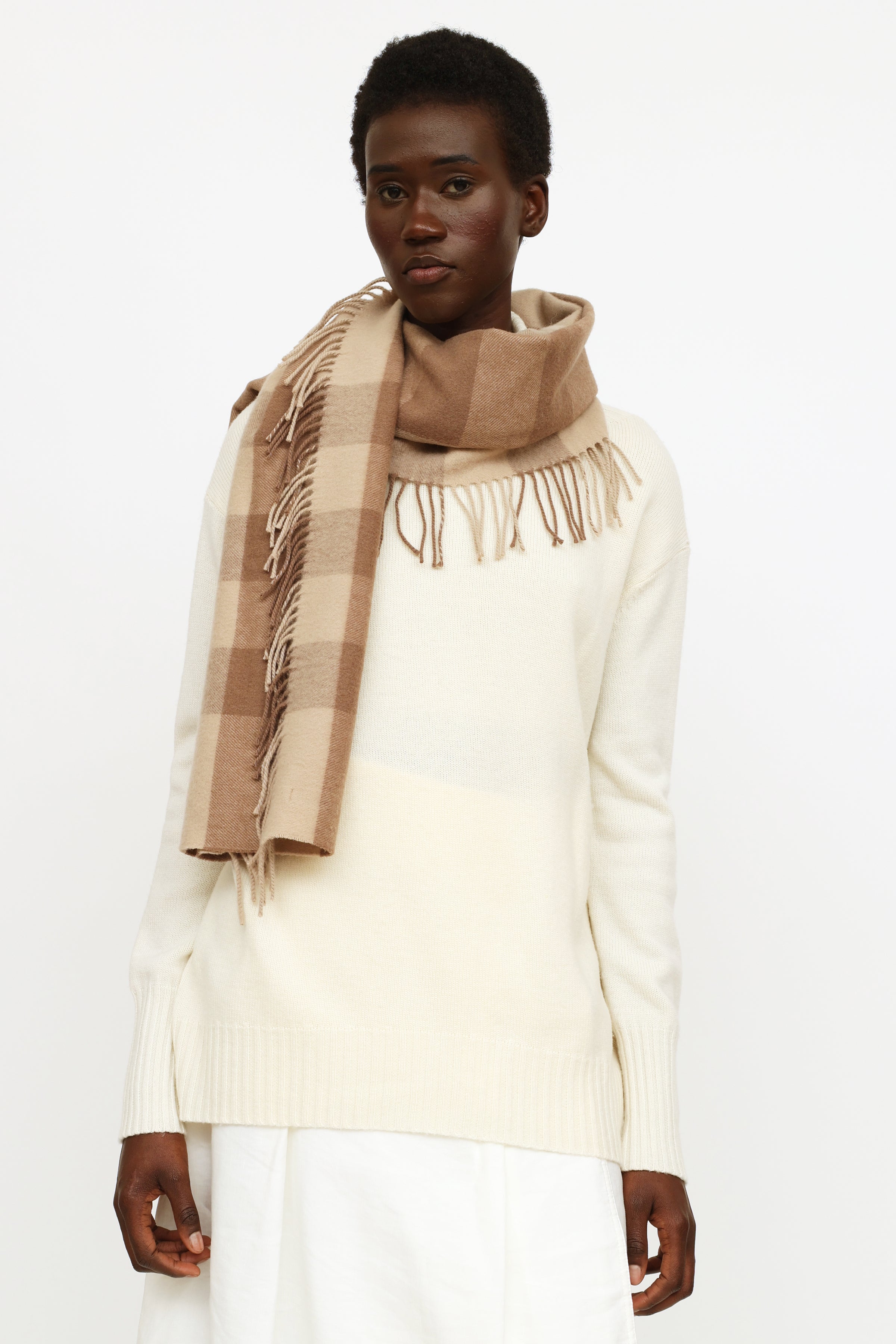 Burberry // Beige Merino Wool & Cashmere Check Scarf – VSP Consignment