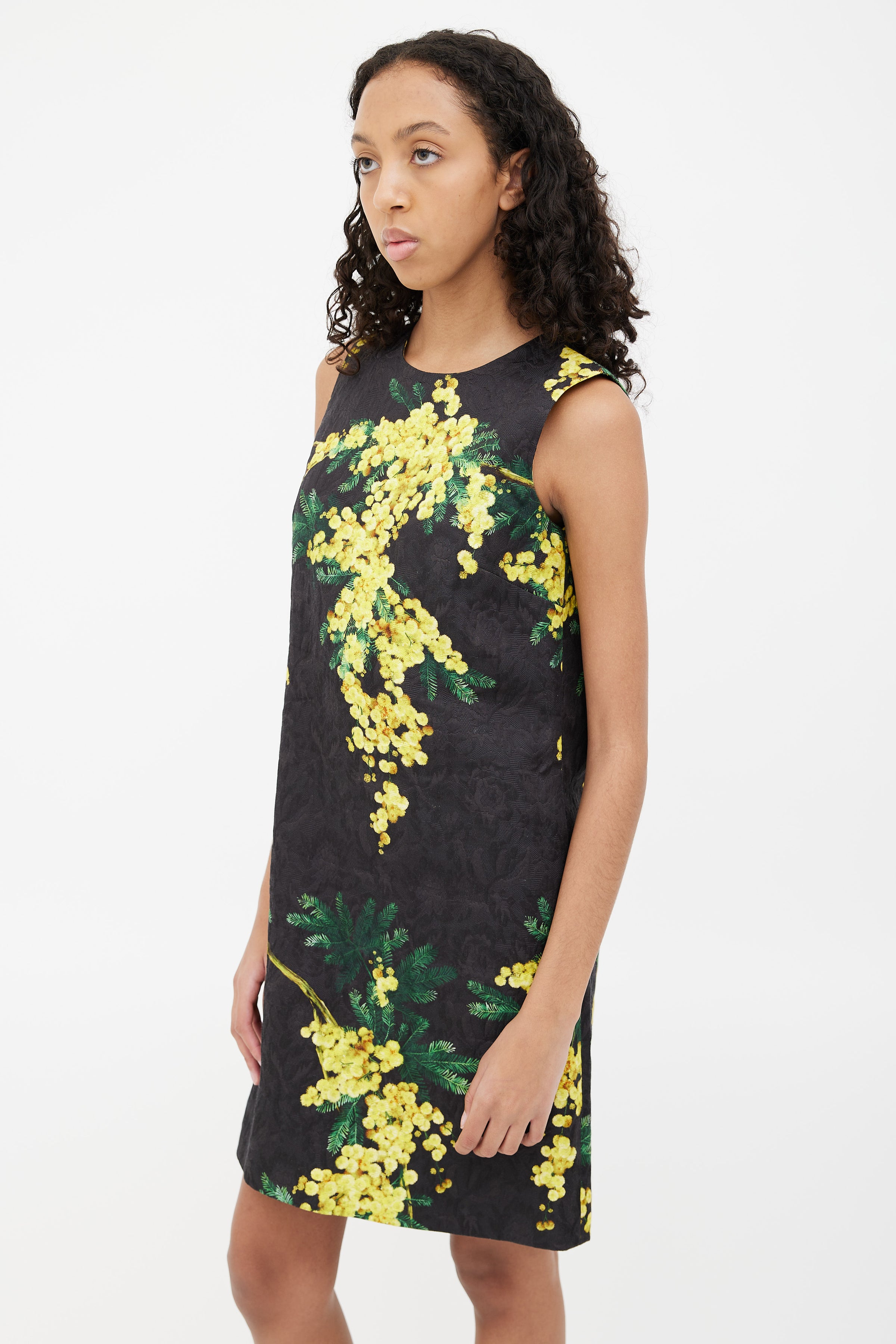 Dolce & Gabbana // Black & Yellow Floral Shift Dress – VSP Consignment