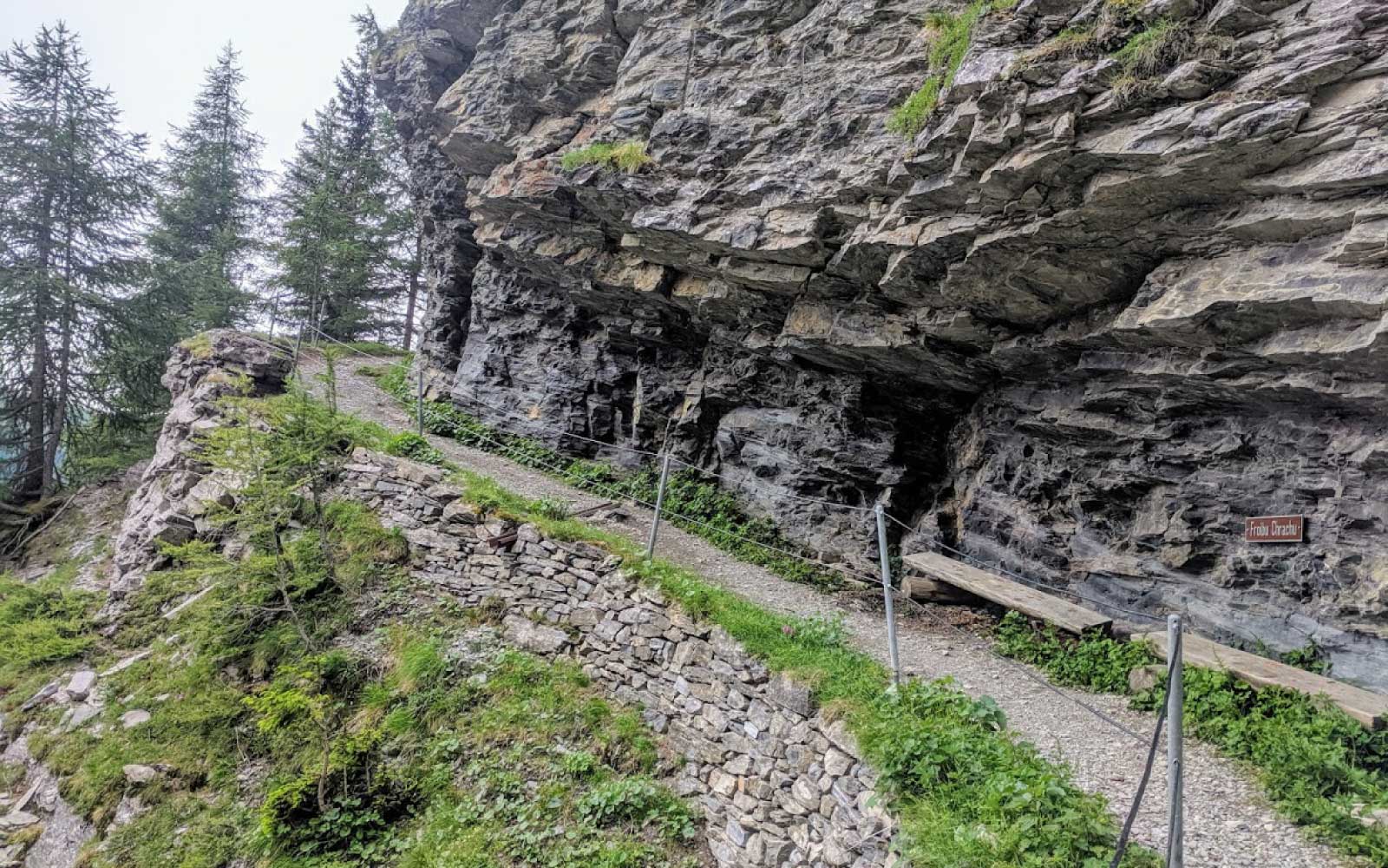 The climb of the Gemmi Pass, 937 meters of elevation over 5 km!