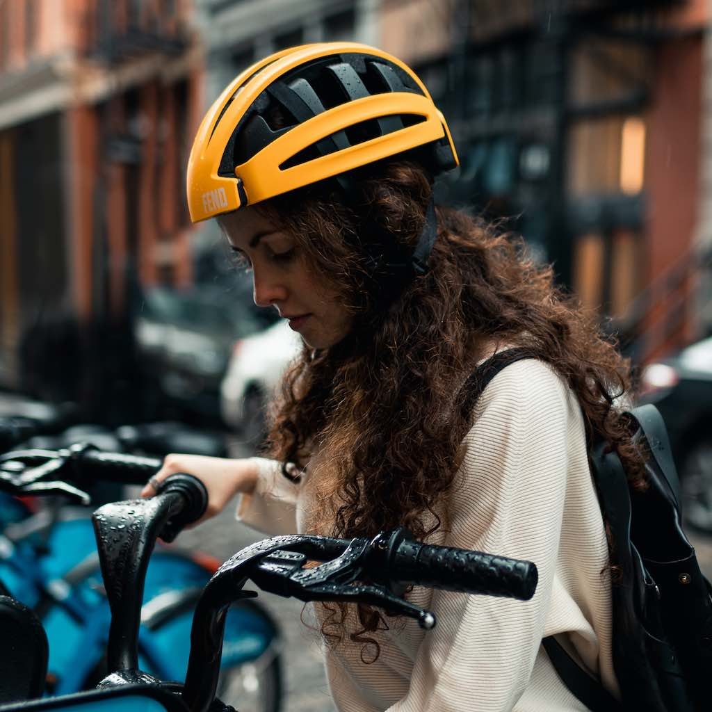 fend folding commuter bike helmet