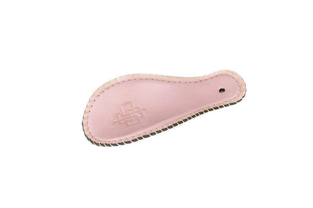 pink shoe horn