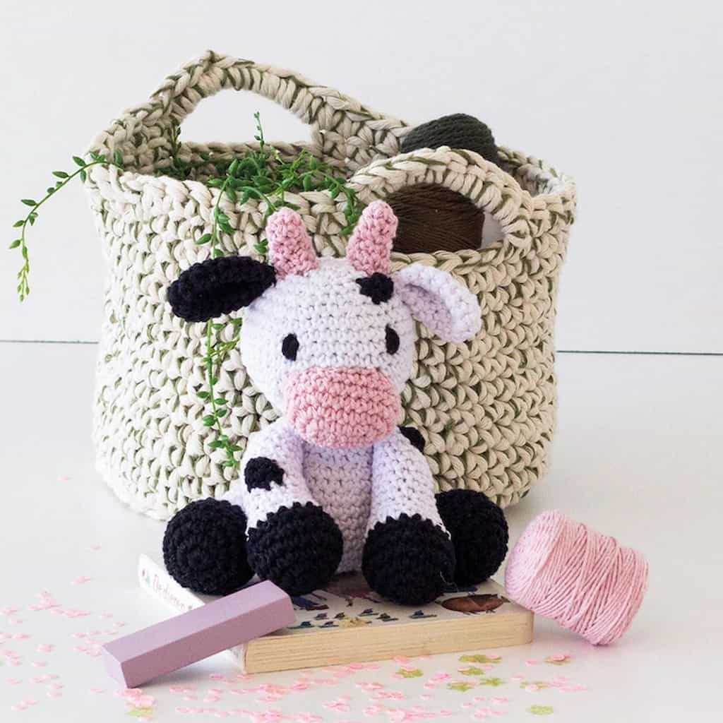 Crochet Highland Cow Kit (Hollis) 