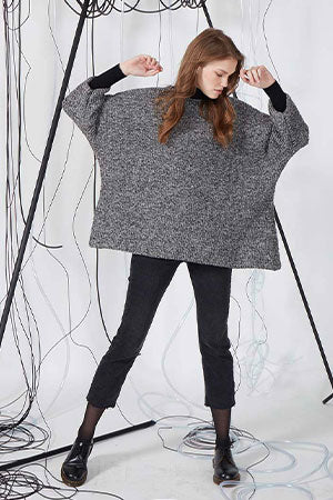 Sweater 269-005-001 knit with Lang's Kris in the color 1083.0001