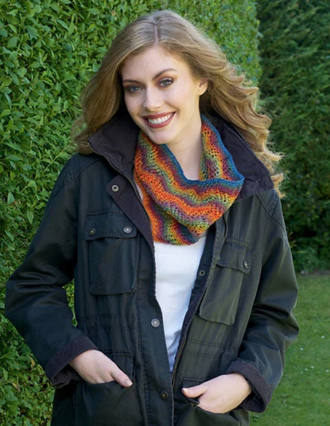The Aurelia Cowl knit out of Perth in the color Kings Canyon 102