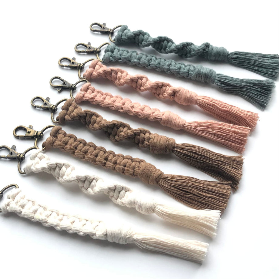 Macrame Tassel Keychain – Knot & Home