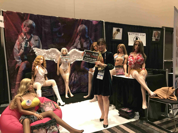 jy dolls at avn adult expo vegas 2018