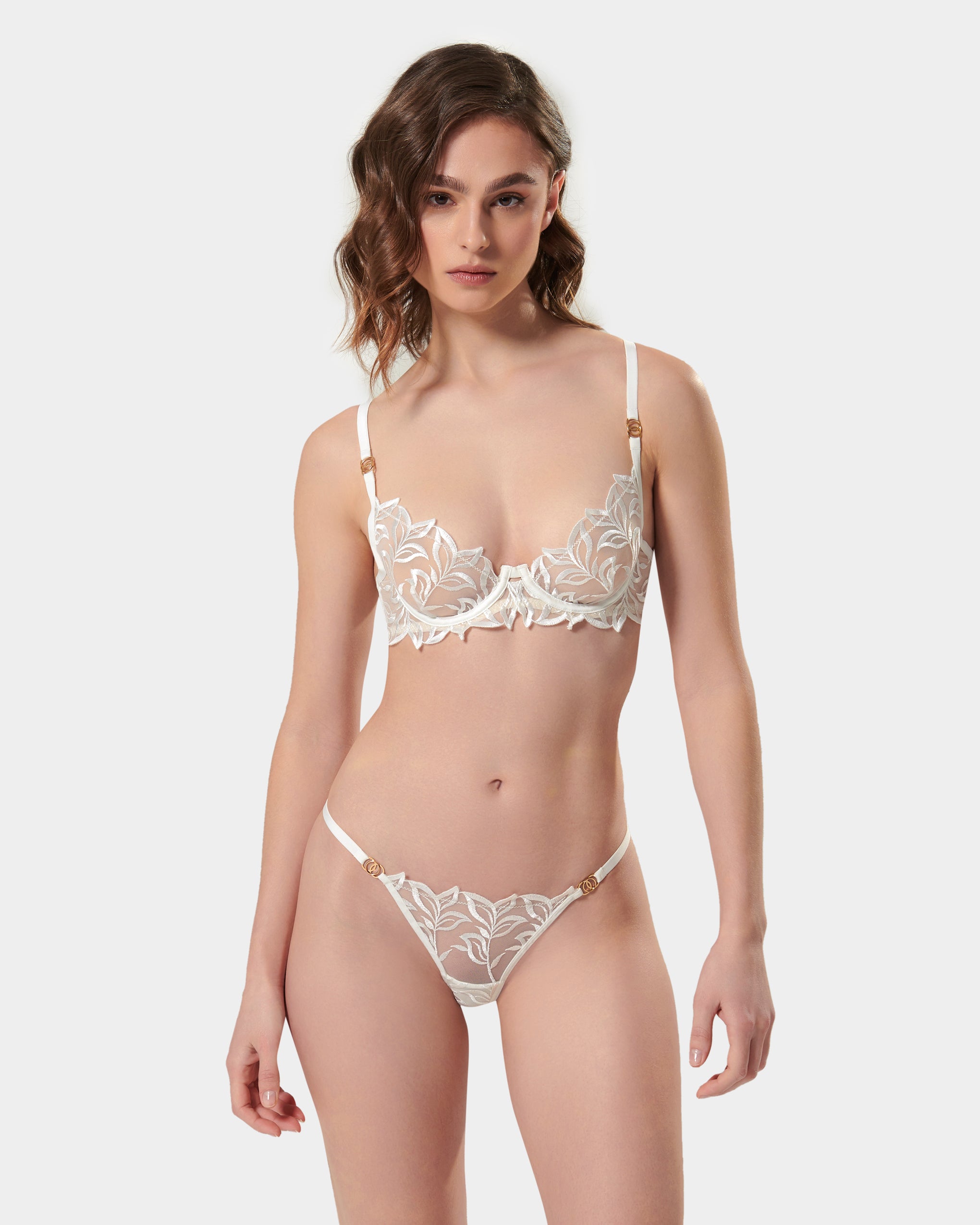 Isadora Brief White