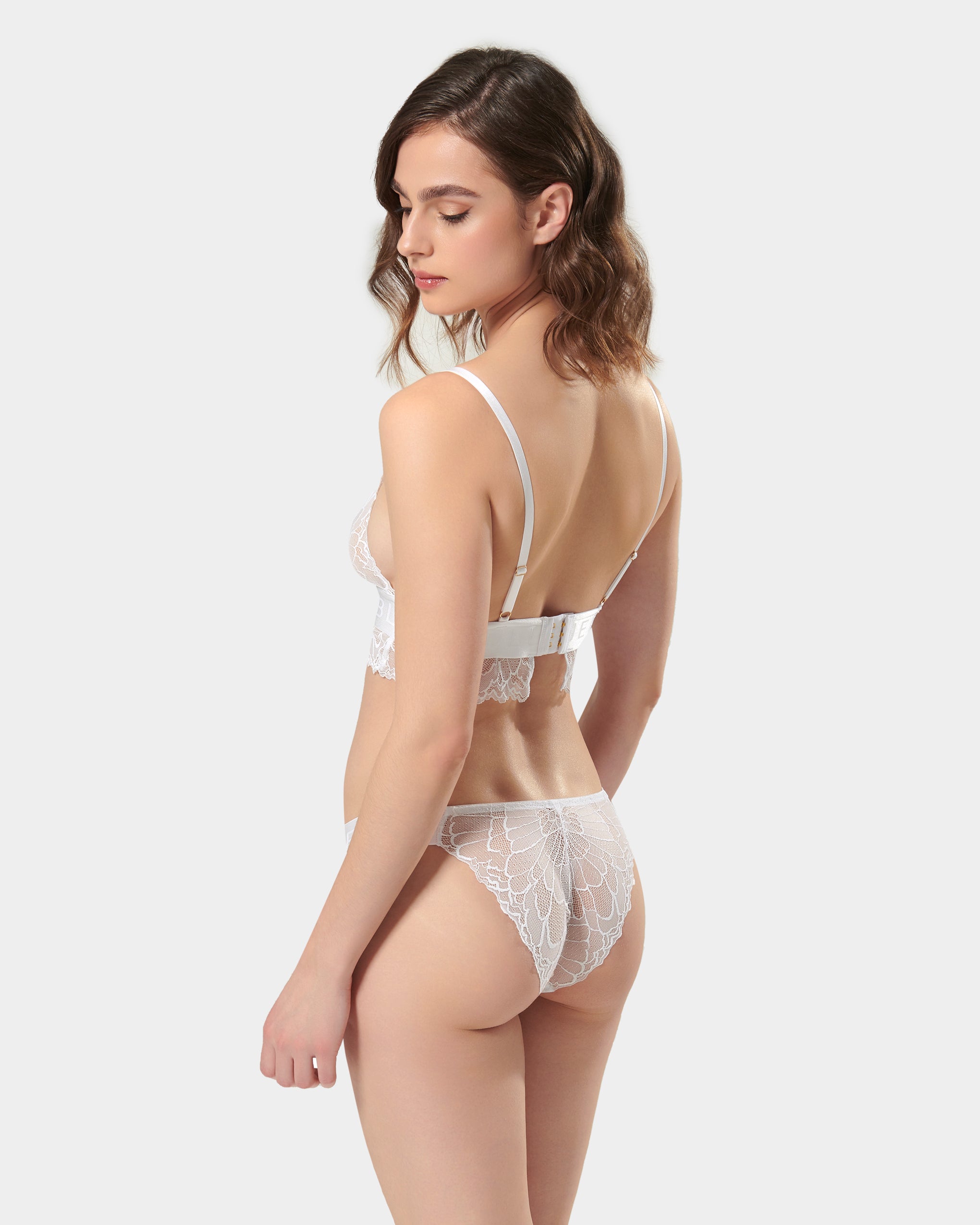 Tori Brief White