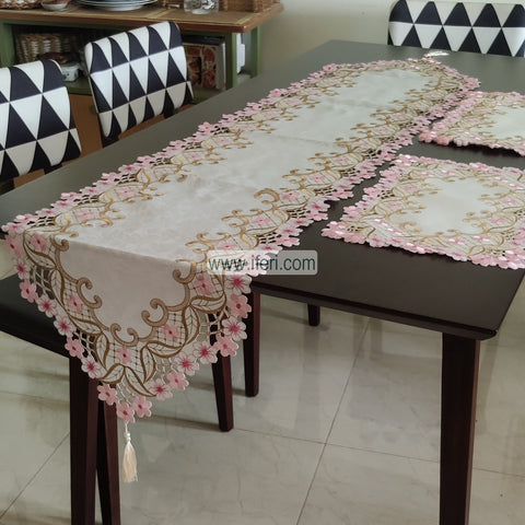 7pcs Exclusive Table Runner & Placemats Set RJ148759