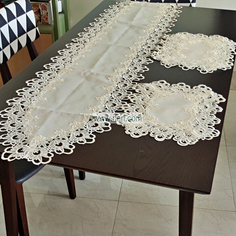 7pcs Exclusive Table Runner & Placemats Set RJ48759