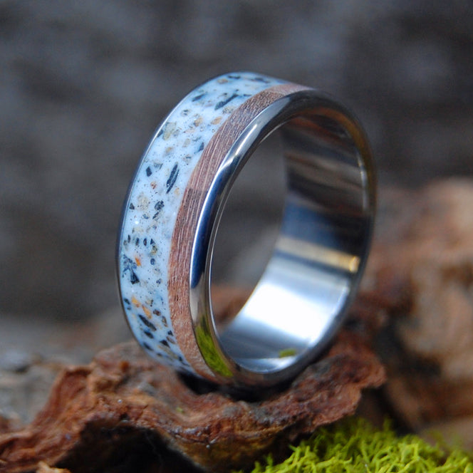 Wooden rings for men made of Walnut and Miami Sand Inlay, Wood