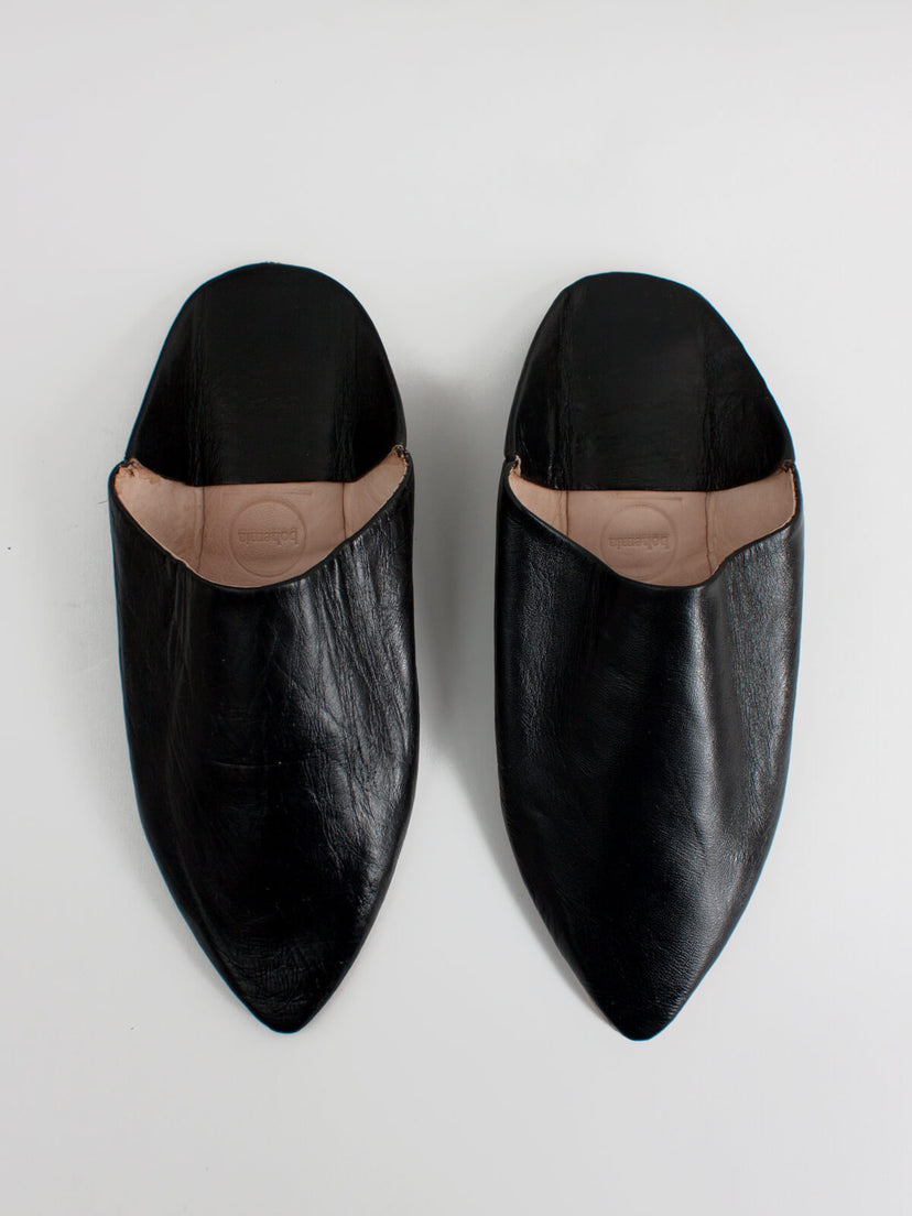 Moroccan Mens Pointed Babouche Slippers, Black | Bohemia Design