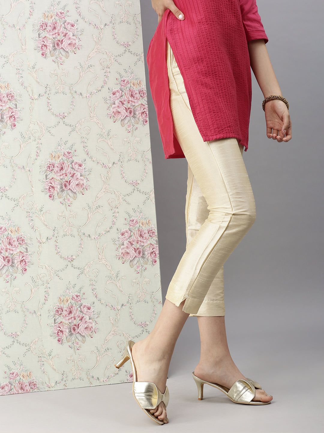 Cigarette Trousers in the size 44 for Women on sale  FASHIOLAin